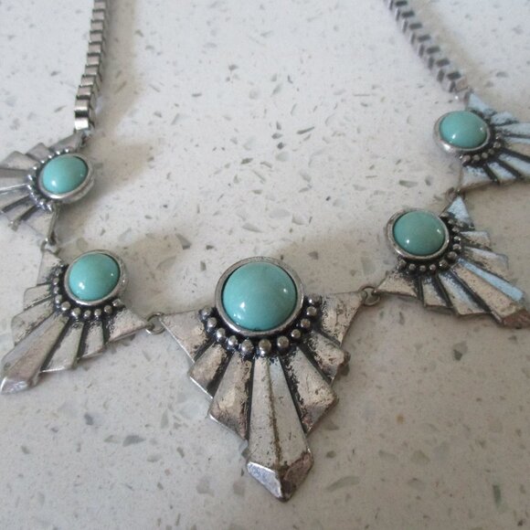 Squash Blossom Style Necklace Silver Toned - Picture 5 of 6